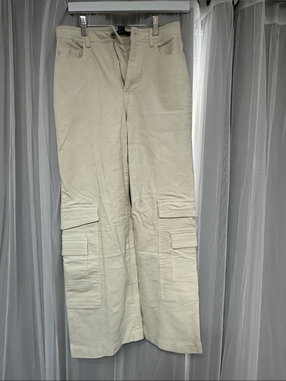 Forever 21 Men's Cream Cargo Pants with Flap Pockets